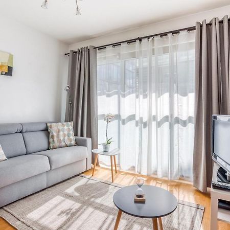 Apartamento Confluence - Superbe pied à terre avec parking privé Lyon Exterior foto