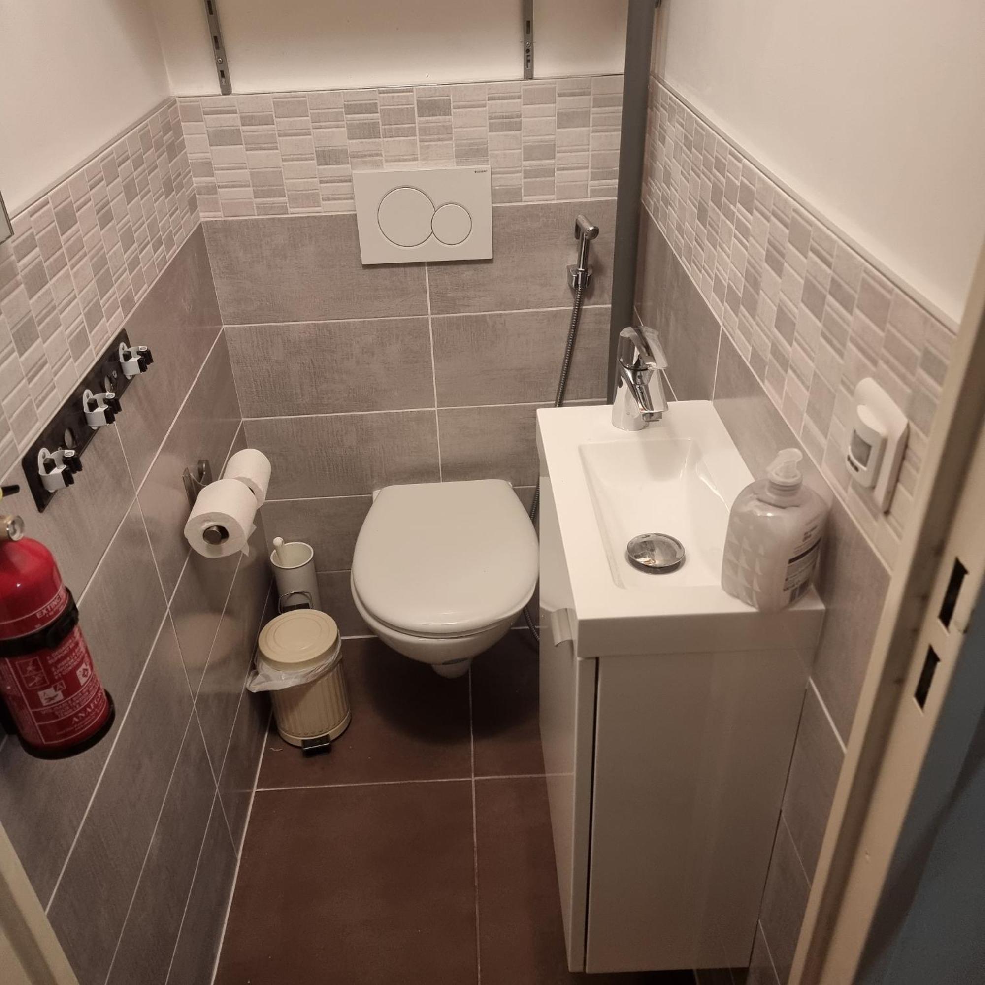 Apartamento Confluence - Superbe pied à terre avec parking privé Lyon Exterior foto