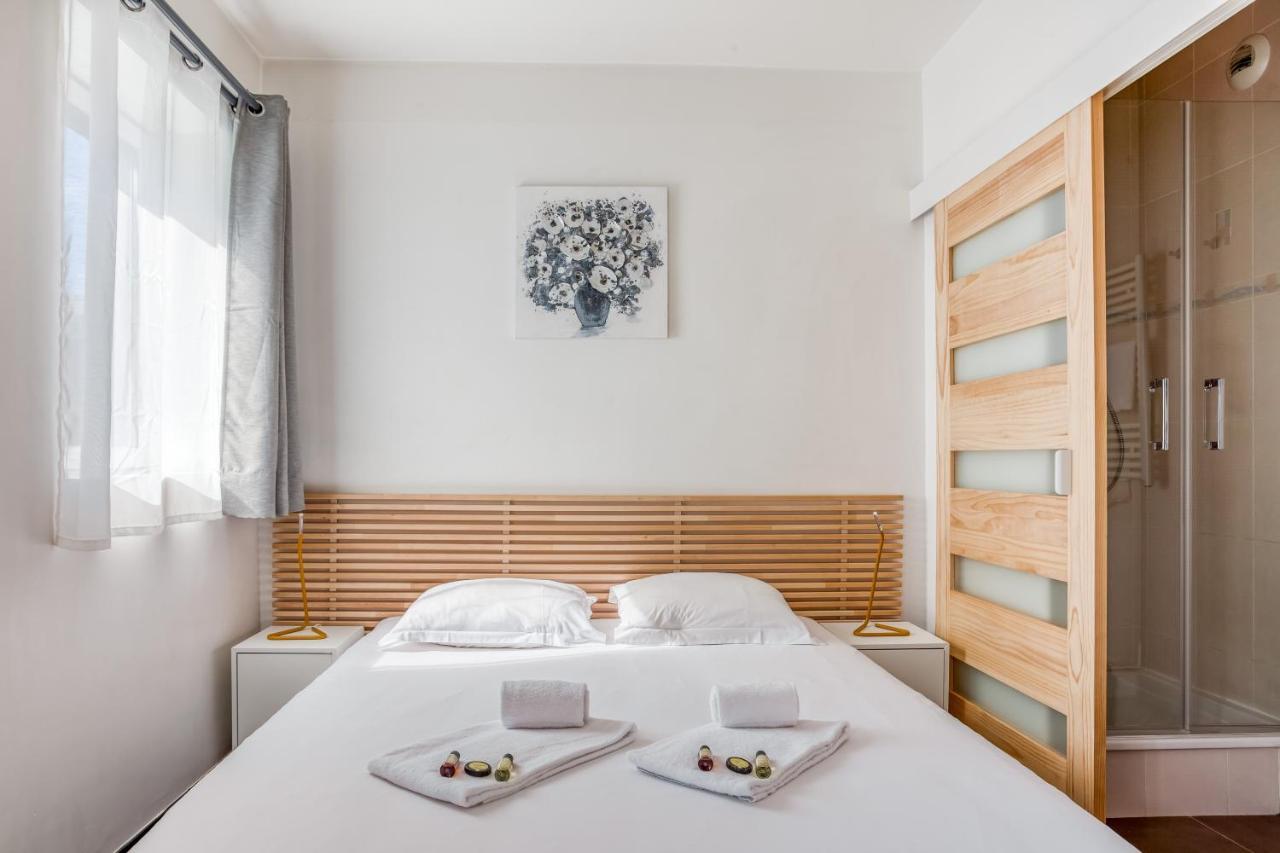 Apartamento Confluence - Superbe pied à terre avec parking privé Lyon Exterior foto